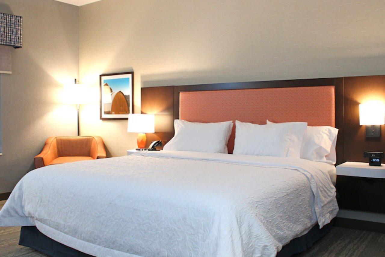Hampton Inn Buffalo - Амхерст Экстерьер фото