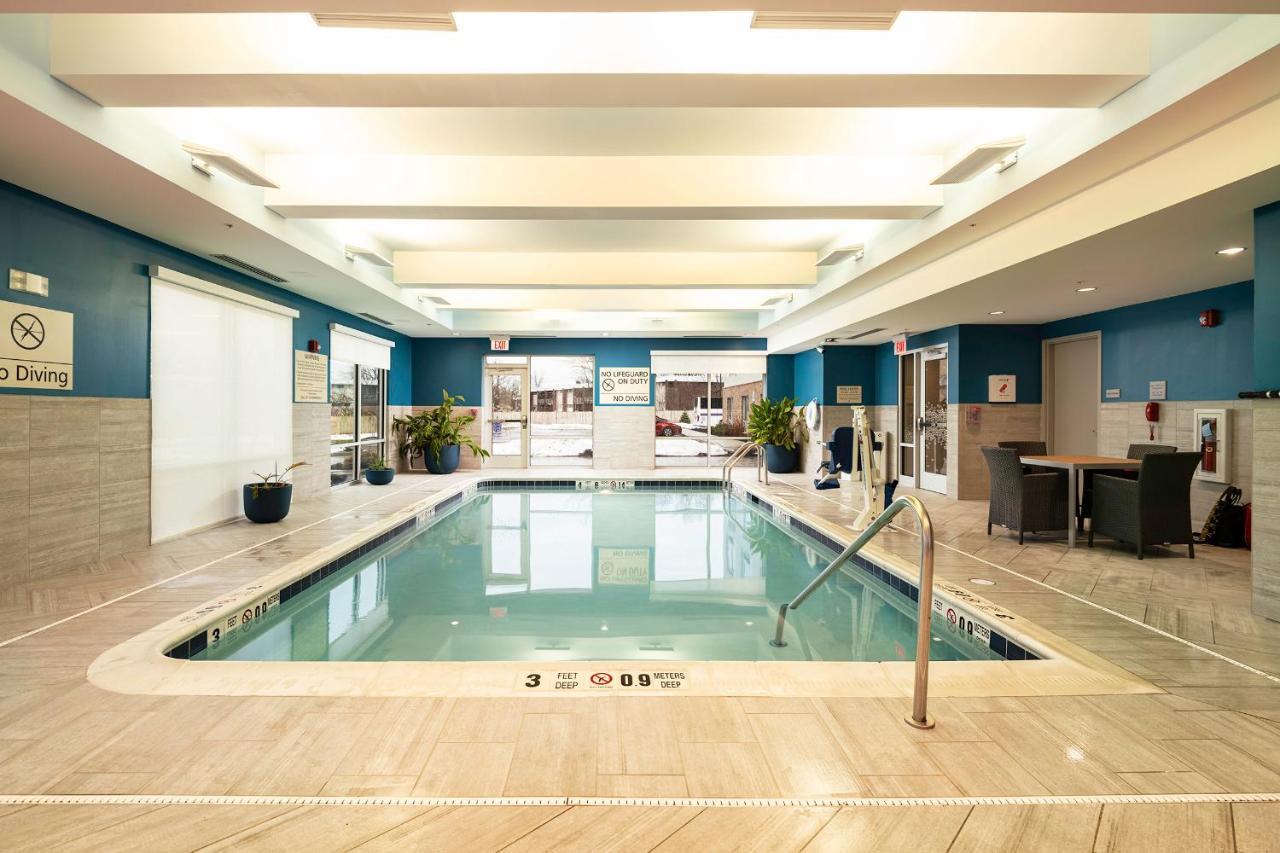 Hampton Inn Buffalo - Амхерст Экстерьер фото
